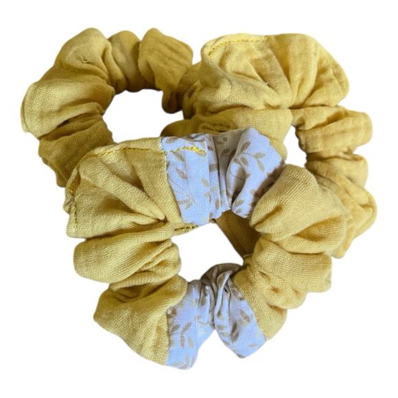 Assorted Hair Scrunchies Handmade Yellow 100% Cotton Floral Flower Theme NEW X3 - Picture 2 of 5